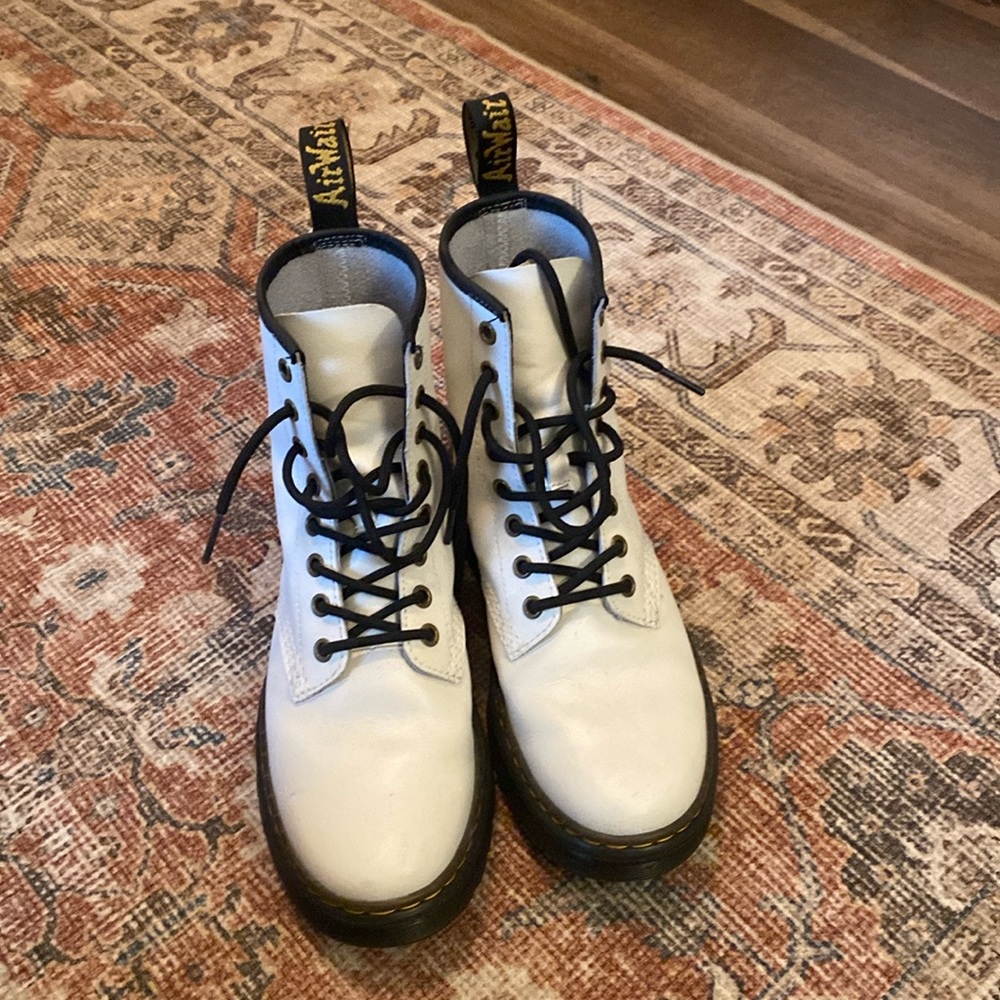 Dr Martens Zavala